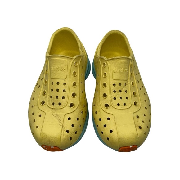 Native Robbie Shoes Child Size 9 US Yellow Blue Sugarlite Grippy Rubber Slip-On - Picture 4 of 12